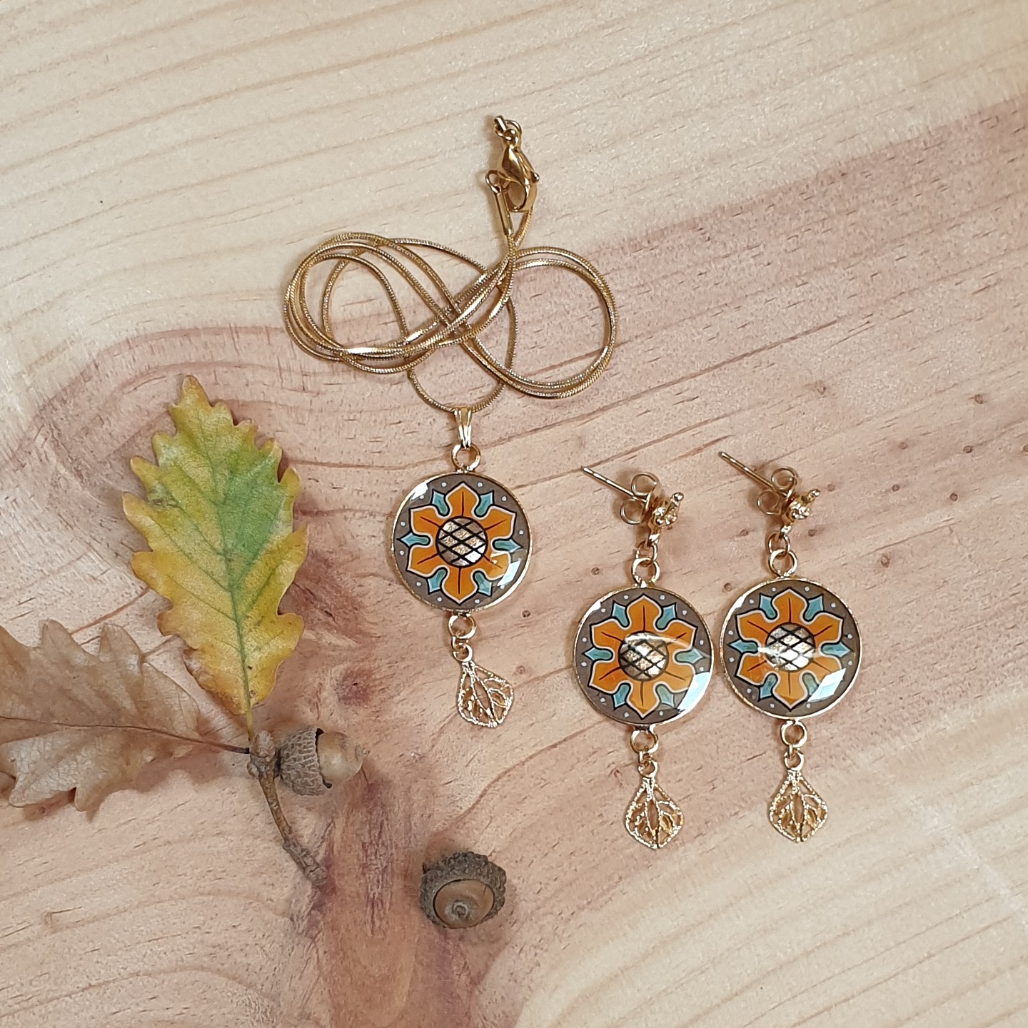 Boucles d'oreille pendantes aux couleurs de l'automne