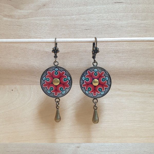 Romanesque flower pendant earrings