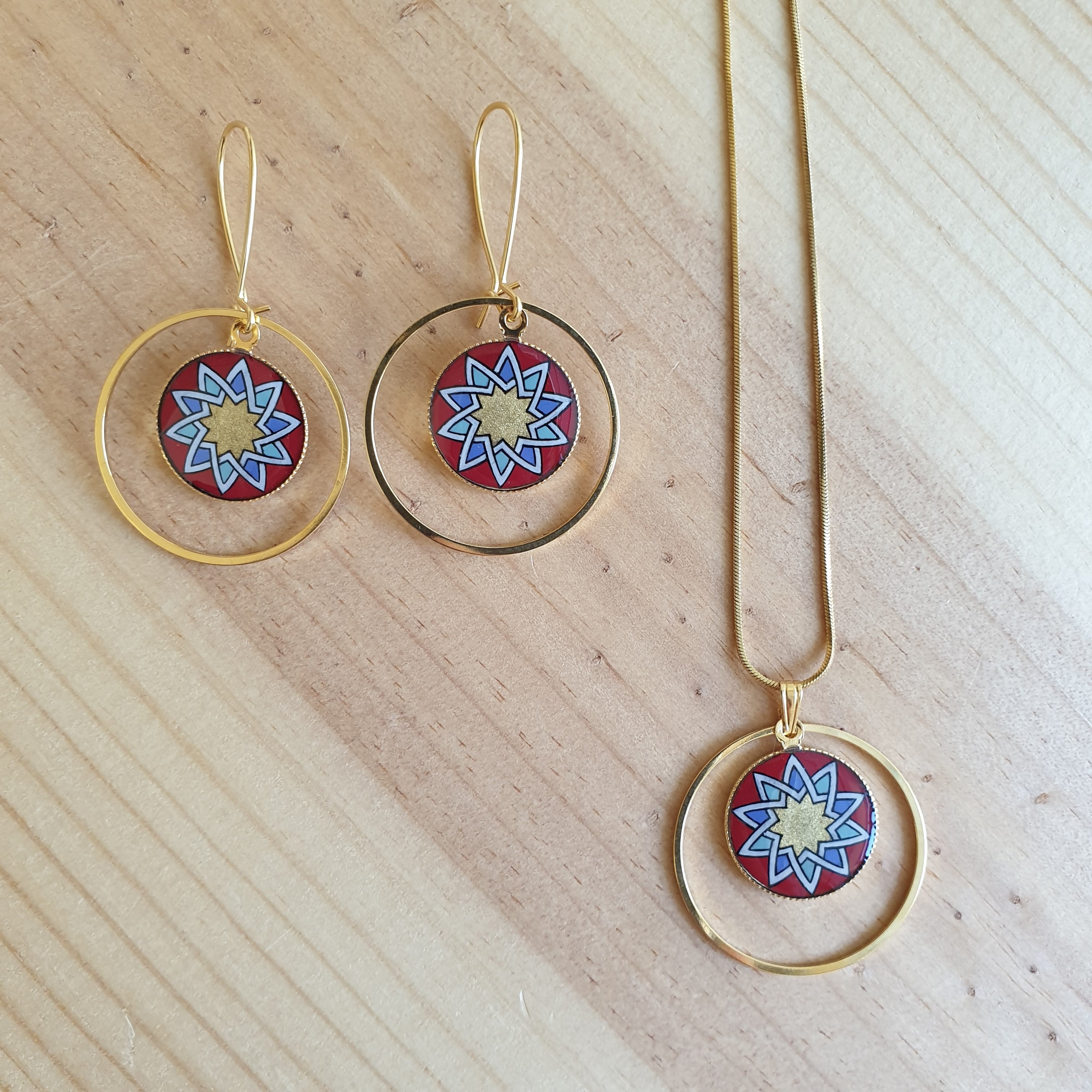 Gold/red/blue/green rosette earrings