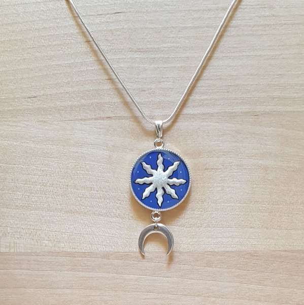 Collier pendentif enluminure soleil et lune argent